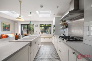 Photo 9- click for photo gallery